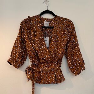 J.O.A. Women's Tan and Purple Patterned Blouse